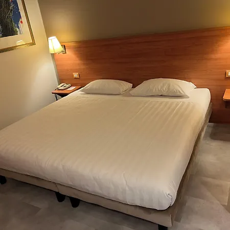 Re Hotel Lissone
